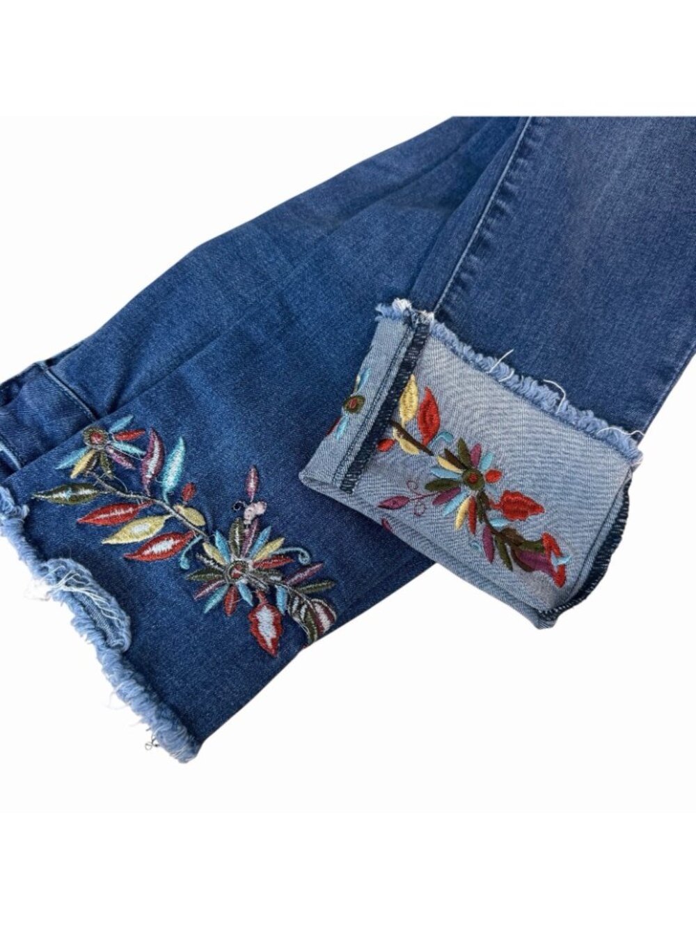 Angel + Premium Kim Fit Jeans Size 4 Embroidered Cuffed Hems Crop Capri Skinny - Picture 4 of 9
